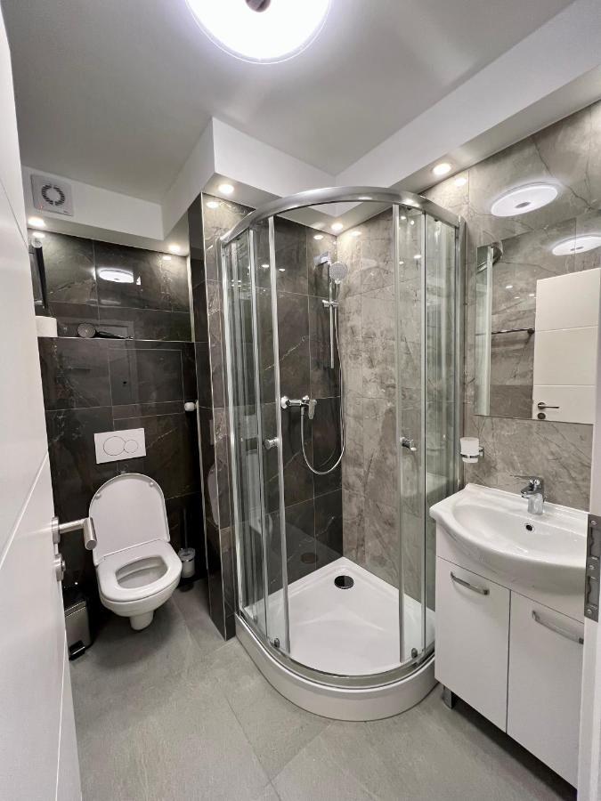 Apartment Am Stadtbach By Aux Property Augsburg Buitenkant foto