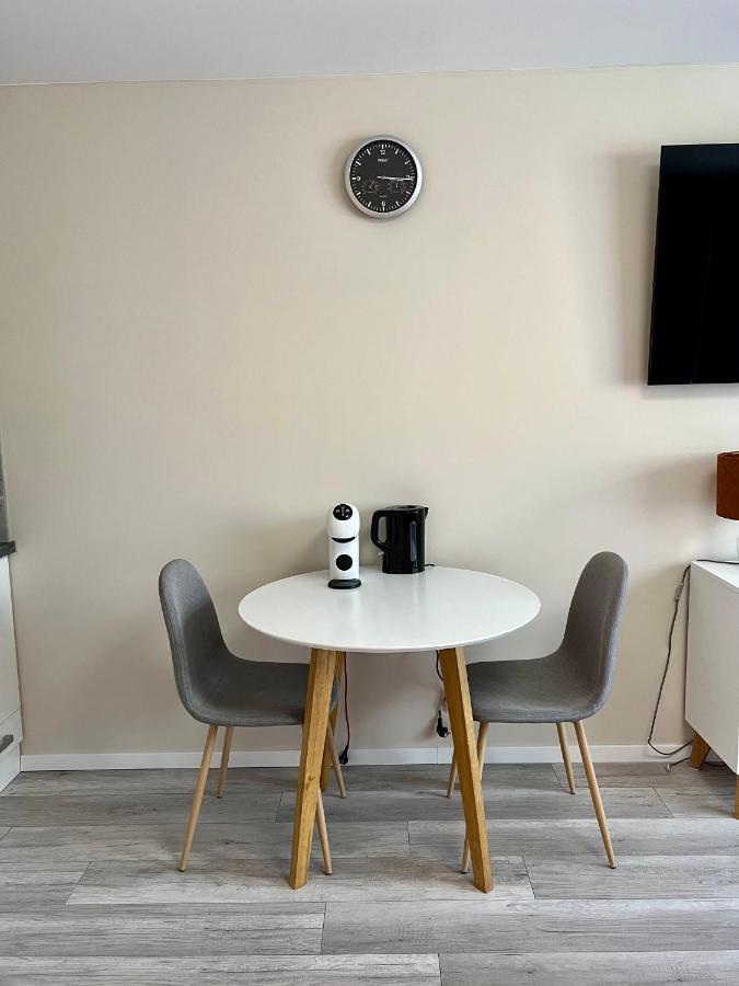 Apartment Am Stadtbach By Aux Property Augsburg Buitenkant foto
